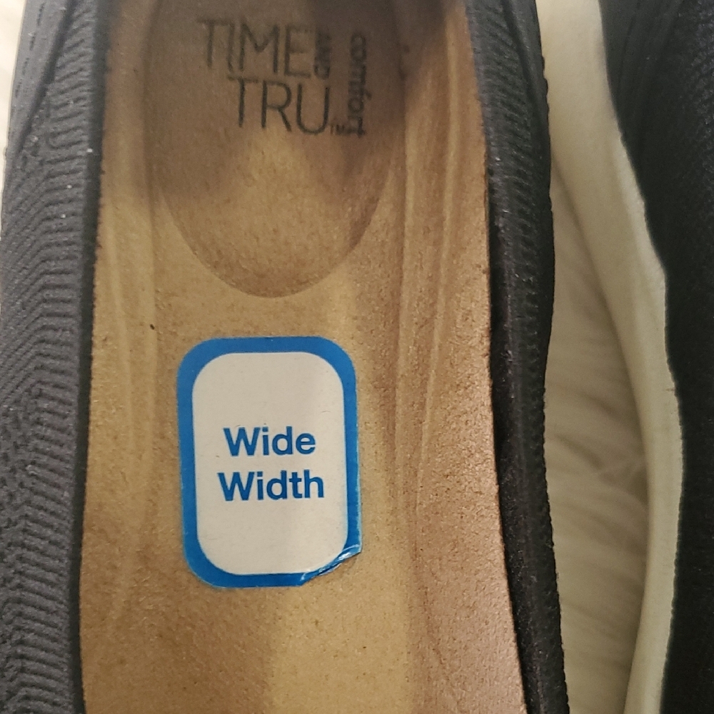 Time & Tru Elegant Black Wide Width Slipon  Loafers - Picture 4 of 10